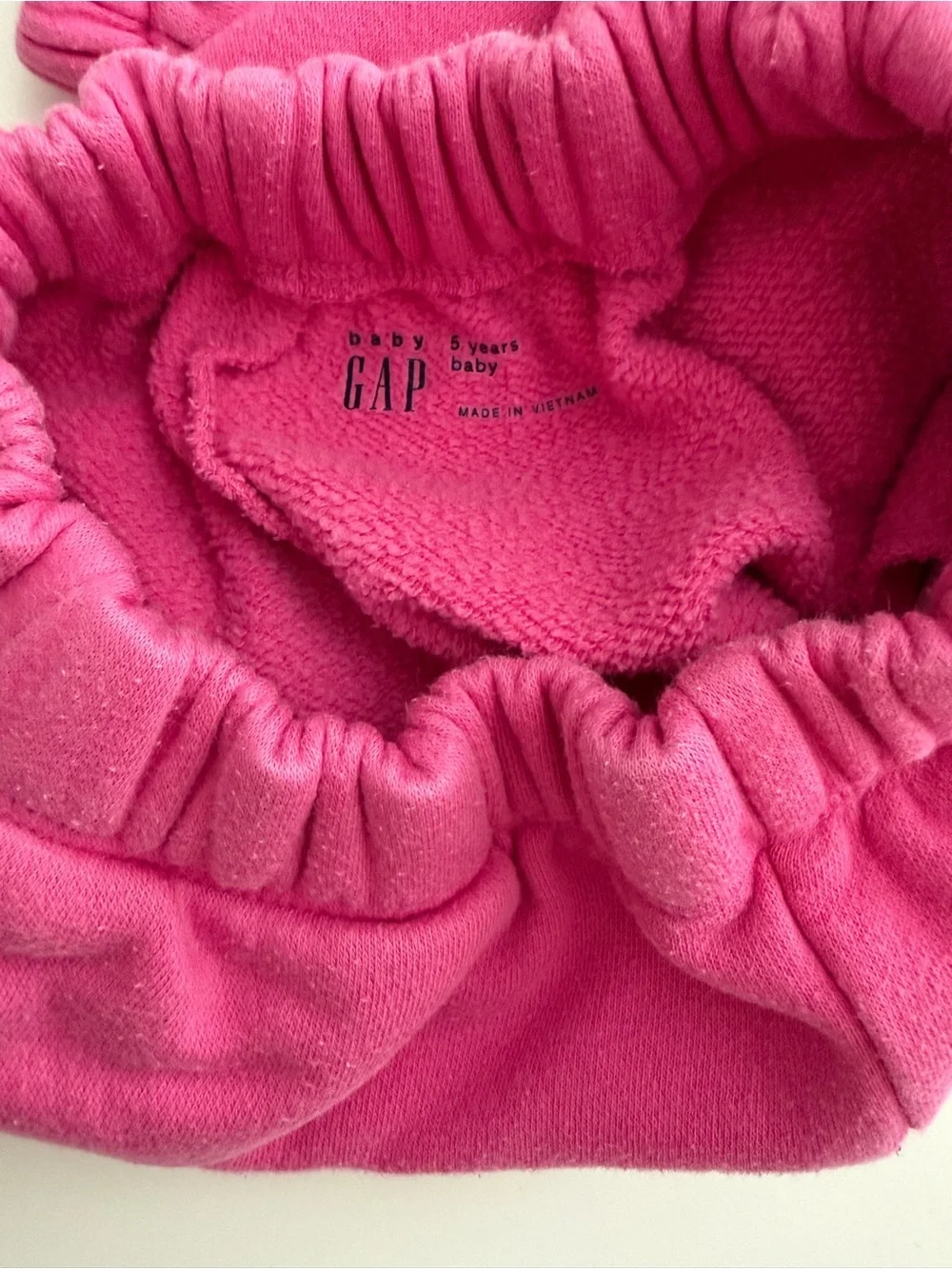 GAP Hot Pink Ruffle Sweatshirt and Joggers Set 5 year old Girl
